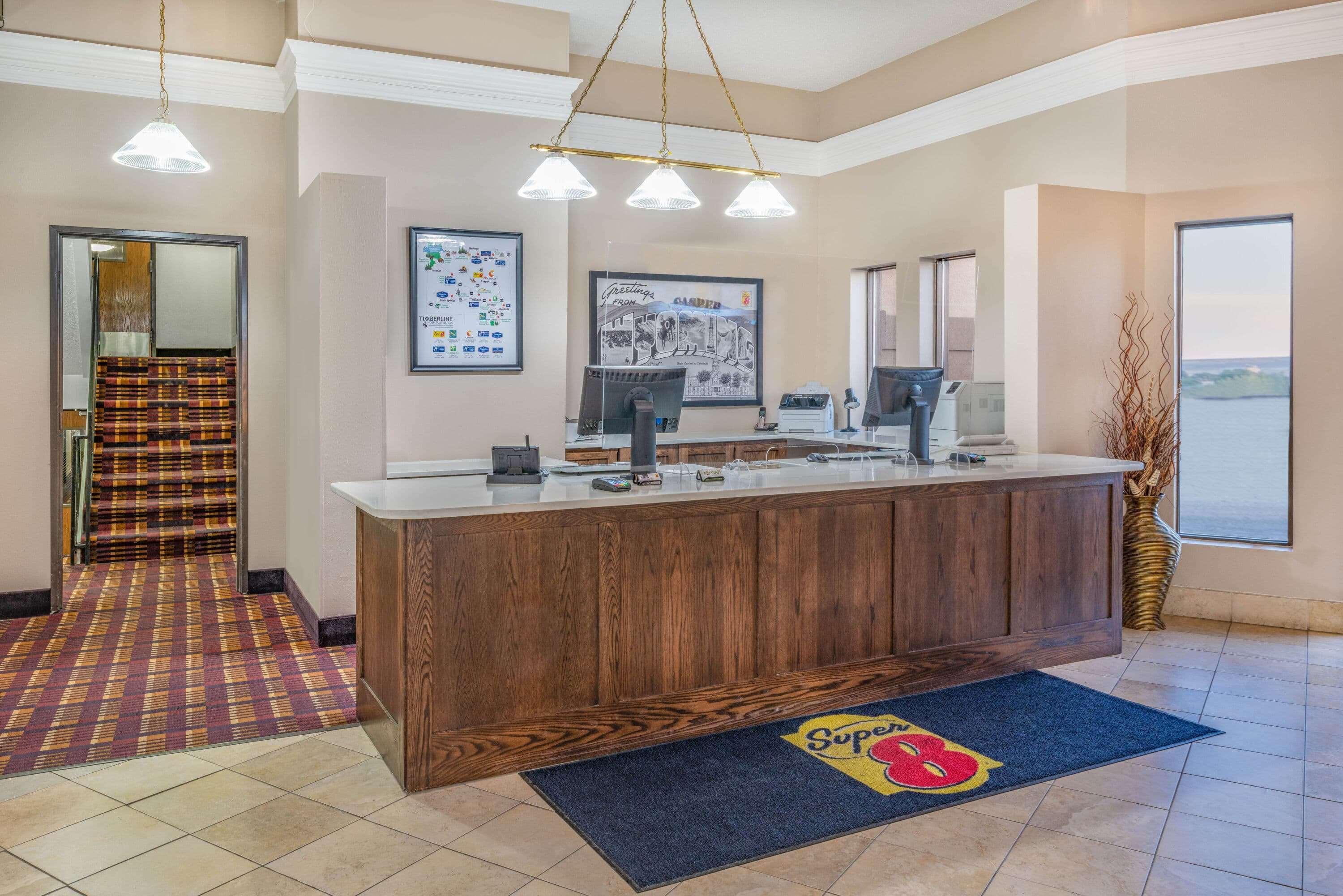 Super 8 By Wyndham Casper West By The River Exterior photo