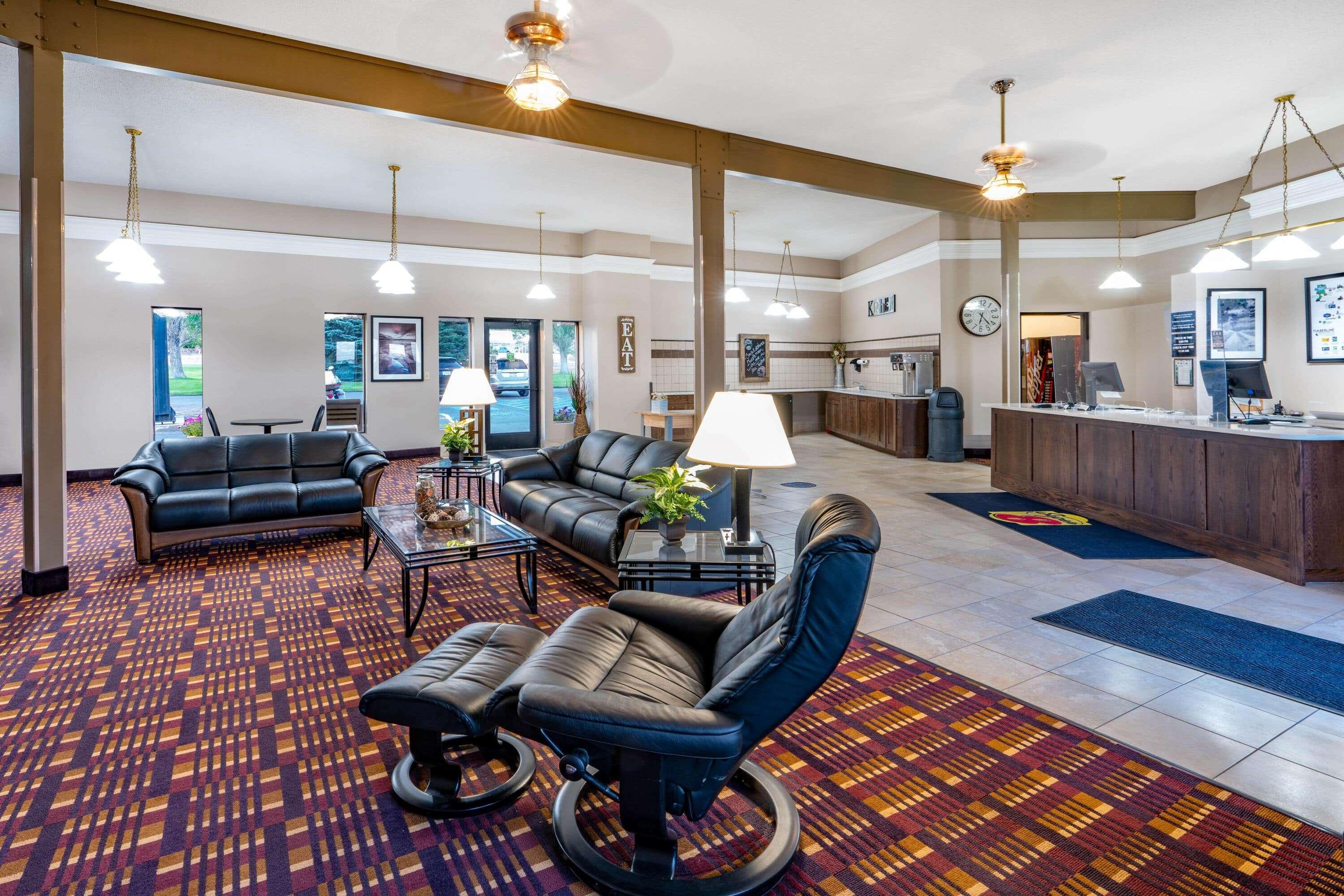Super 8 By Wyndham Casper West By The River Exterior photo